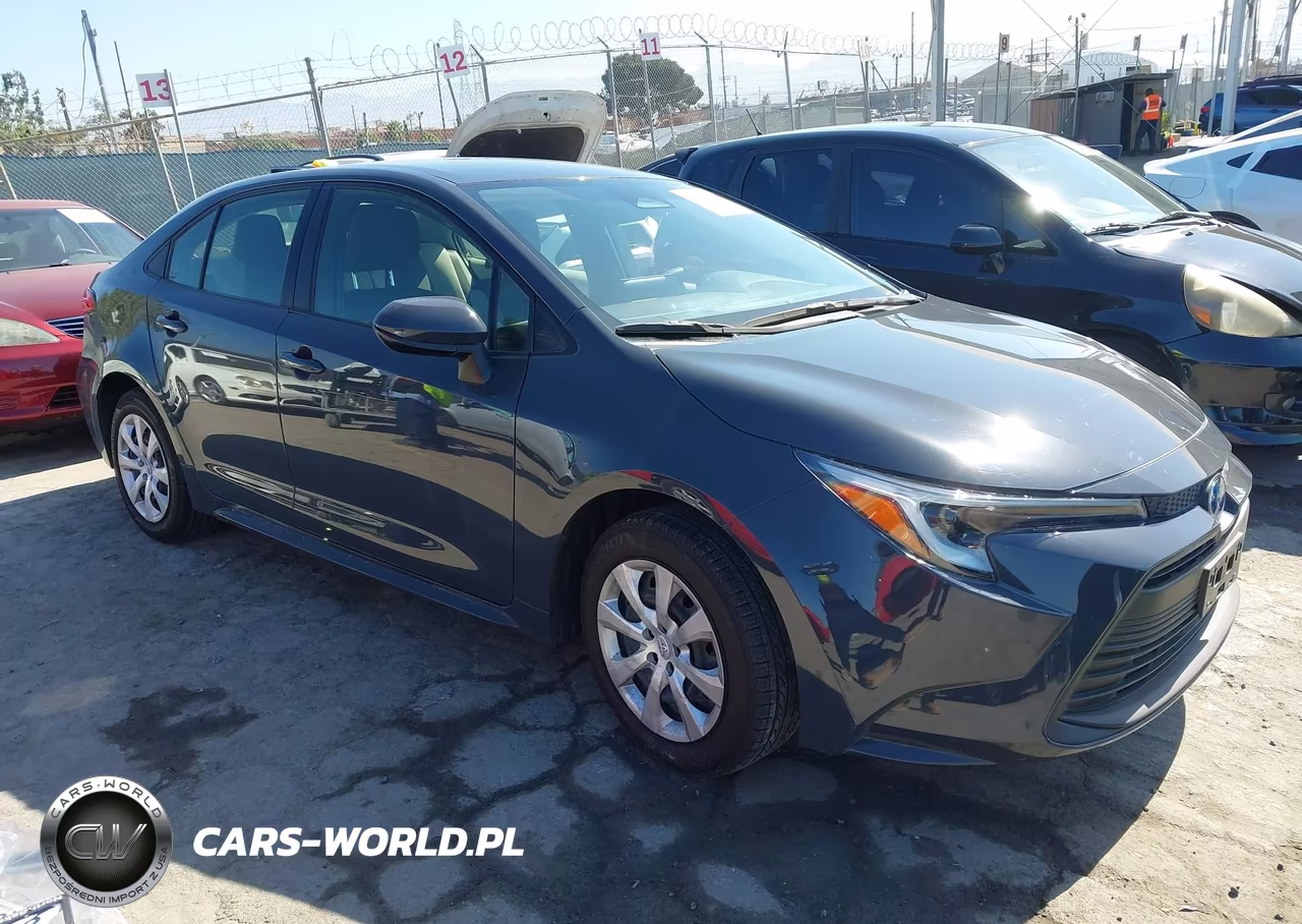 2025 Toyota Corolla Hybrid Le – zdjęcie 1 z 16