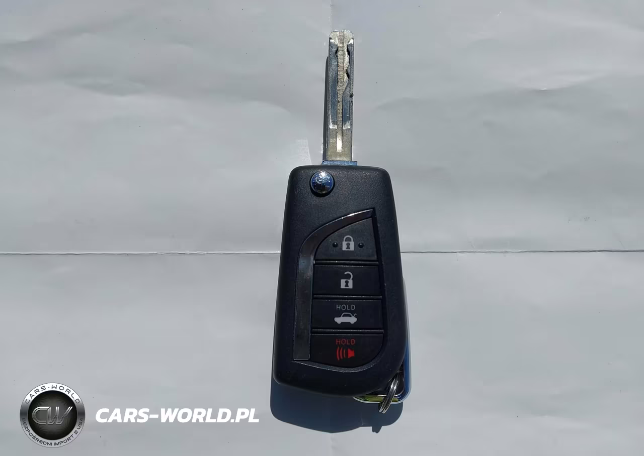 2025 Toyota Corolla Hybrid Le VIN:JTDBCMFE3S3080082 - 11