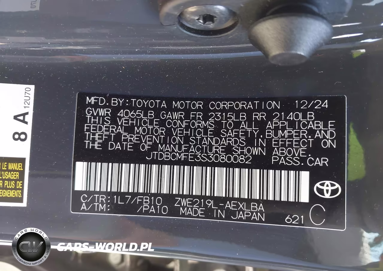 2025 Toyota Corolla Hybrid Le VIN:JTDBCMFE3S3080082 - 9