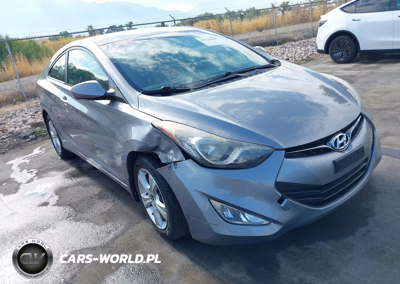 2013 Hyundai Elantra Gs – zdjęcie 1 z 17