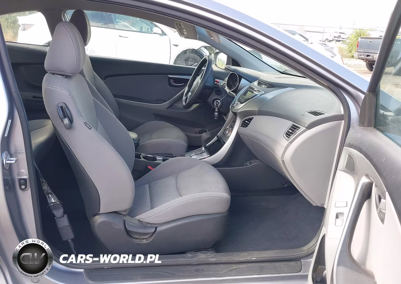2013 Hyundai Elantra Gs VIN:KMHDH6AE0DU016992 - 5