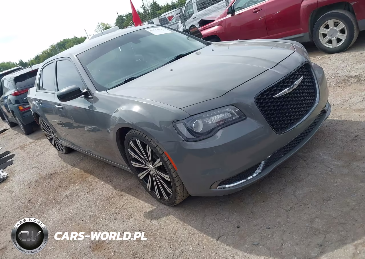2017 Chrysler 300 Limited