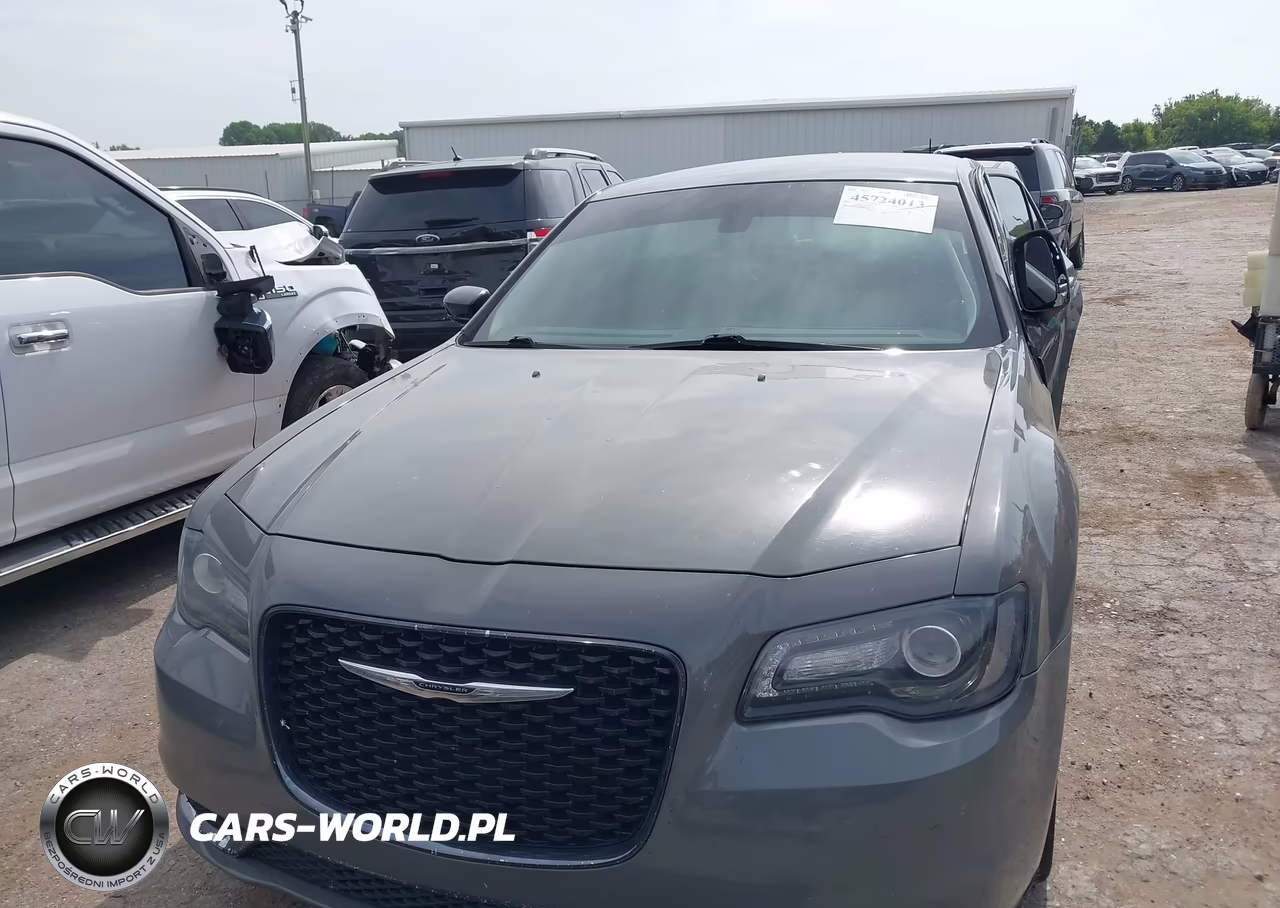 2017 Chrysler 300 Limited VIN:2C3CCAAG6HH668337 - 12