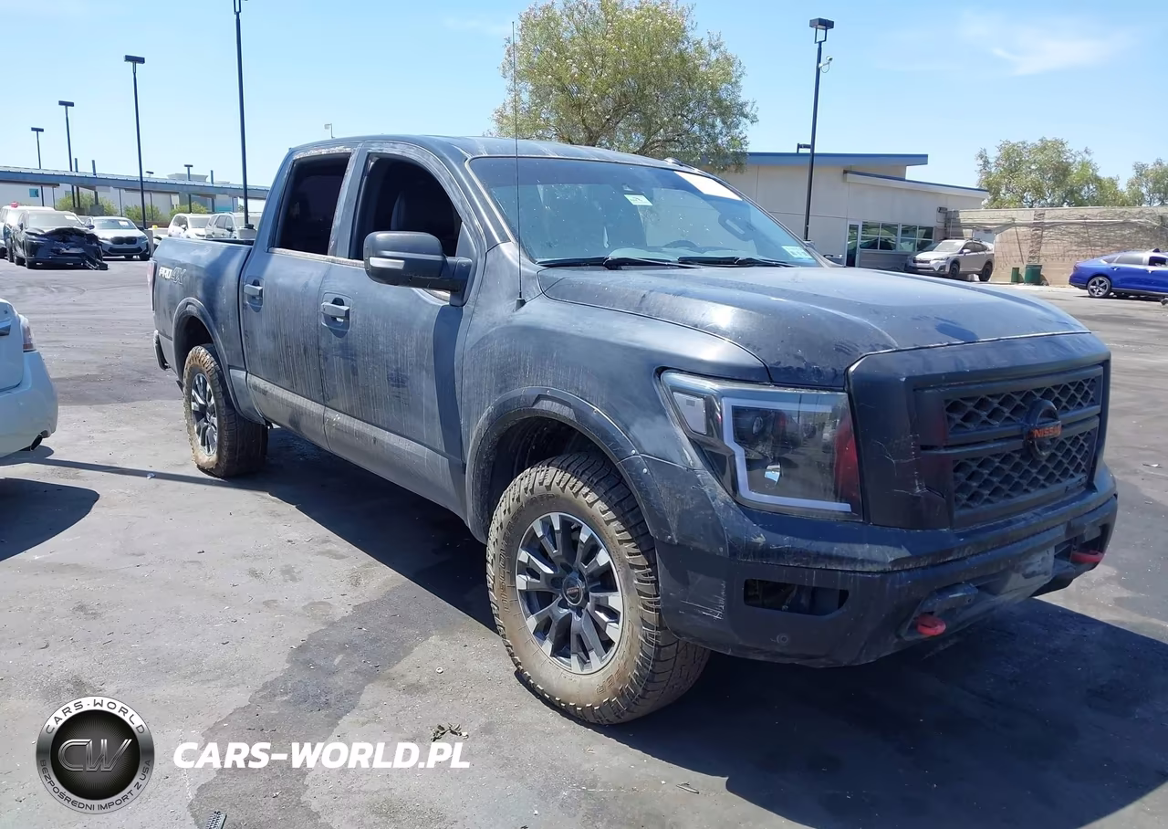2021 Nissan Titan Pro-4X 4X4 – zdjęcie 1 z 16