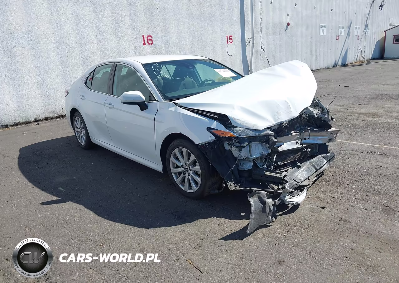 2019 Toyota Camry Le