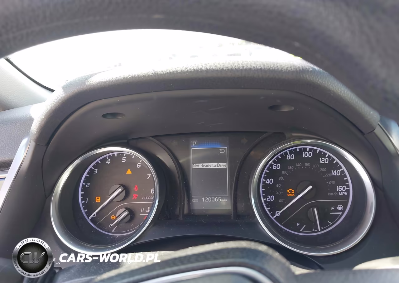 2019 Toyota Camry Le VIN:4T1B11HK3KU823885 - 7