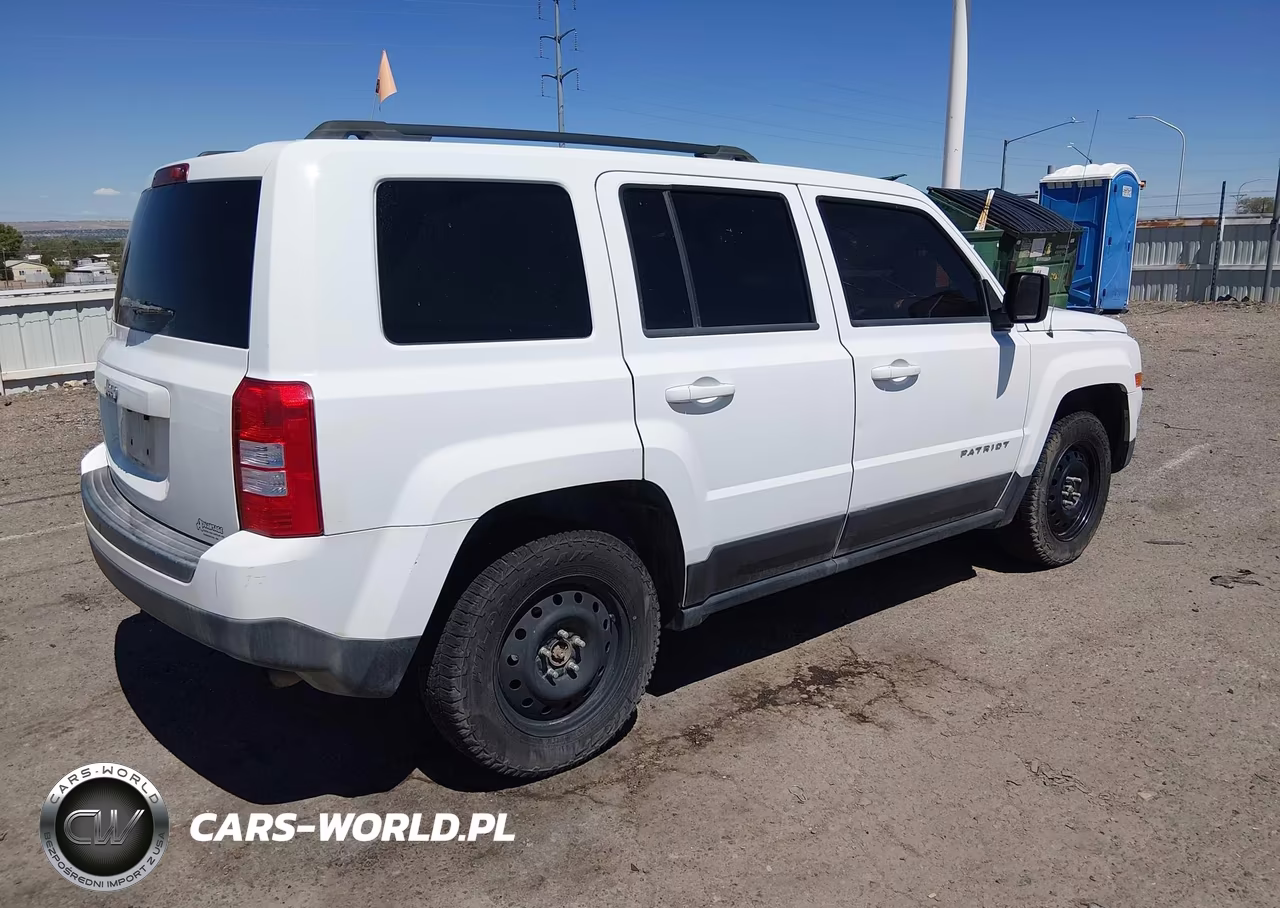 2013 Jeep Patriot Sport VIN:1C4NJRBB6DD245423 - 4