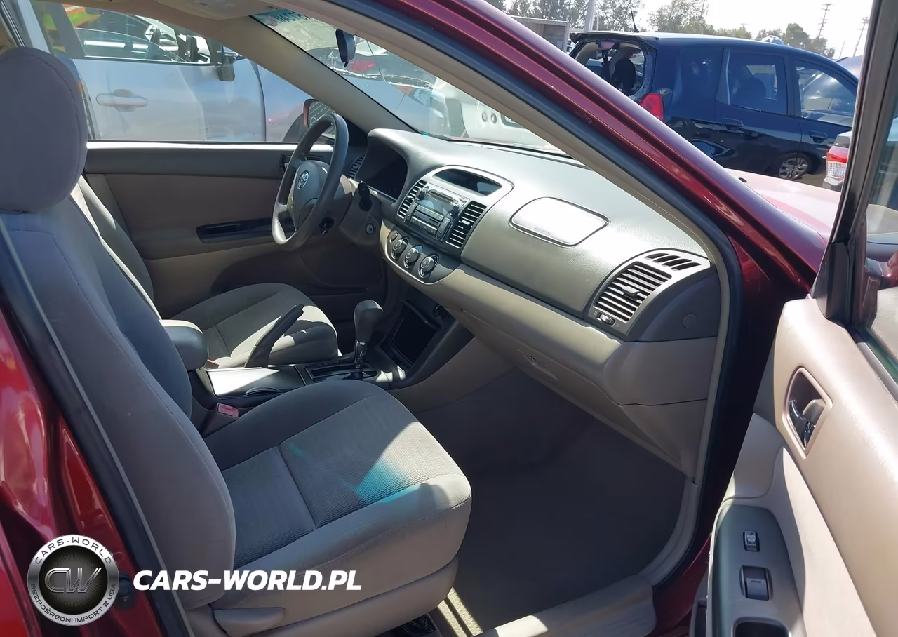 2005 Toyota Camry Le VIN:4T1BE32K05U095147 - 5