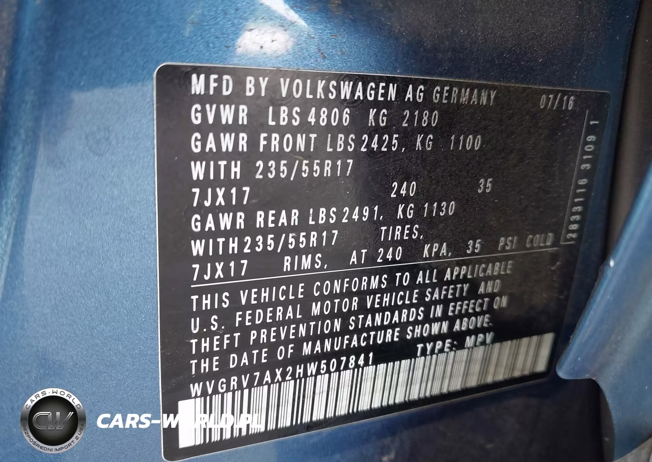2017 Volkswagen Tiguan 2.0T Wolfsburg Edition VIN:WVGRV7AX2HW507841 - 9