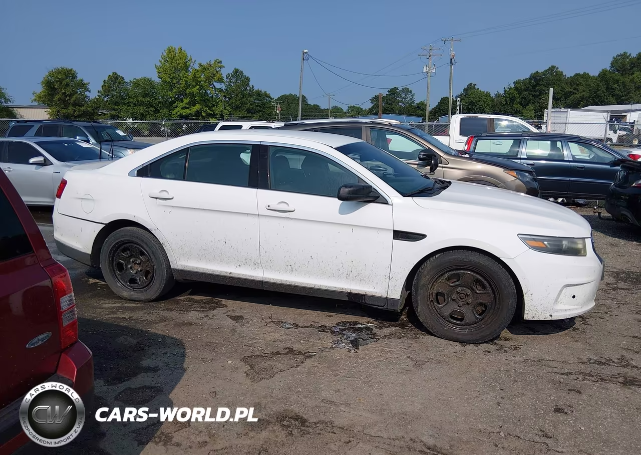 2015 Ford Police Interceptor VIN:1FAHP2L88FG122770 - 13