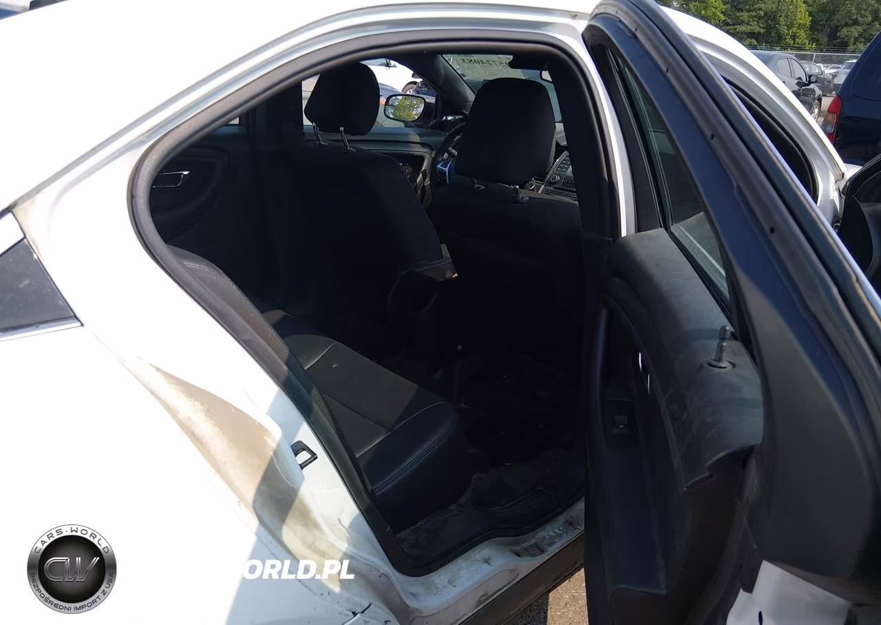 2015 Ford Police Interceptor VIN:1FAHP2L88FG122770 - 8