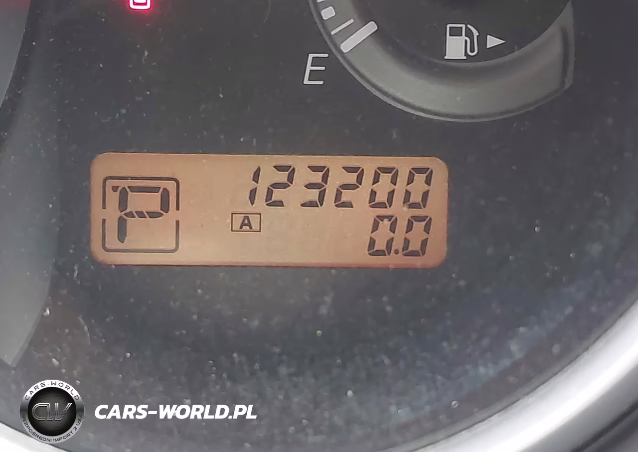 2010 Nissan Versa 1.8S VIN:3N1BC1AP4AL362146 - 15