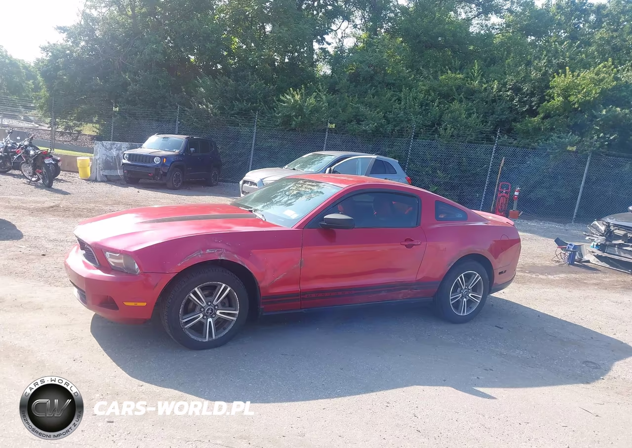 2010 Ford Mustang V6 Premium VIN:1ZVBP8AN0A5173600 - 12