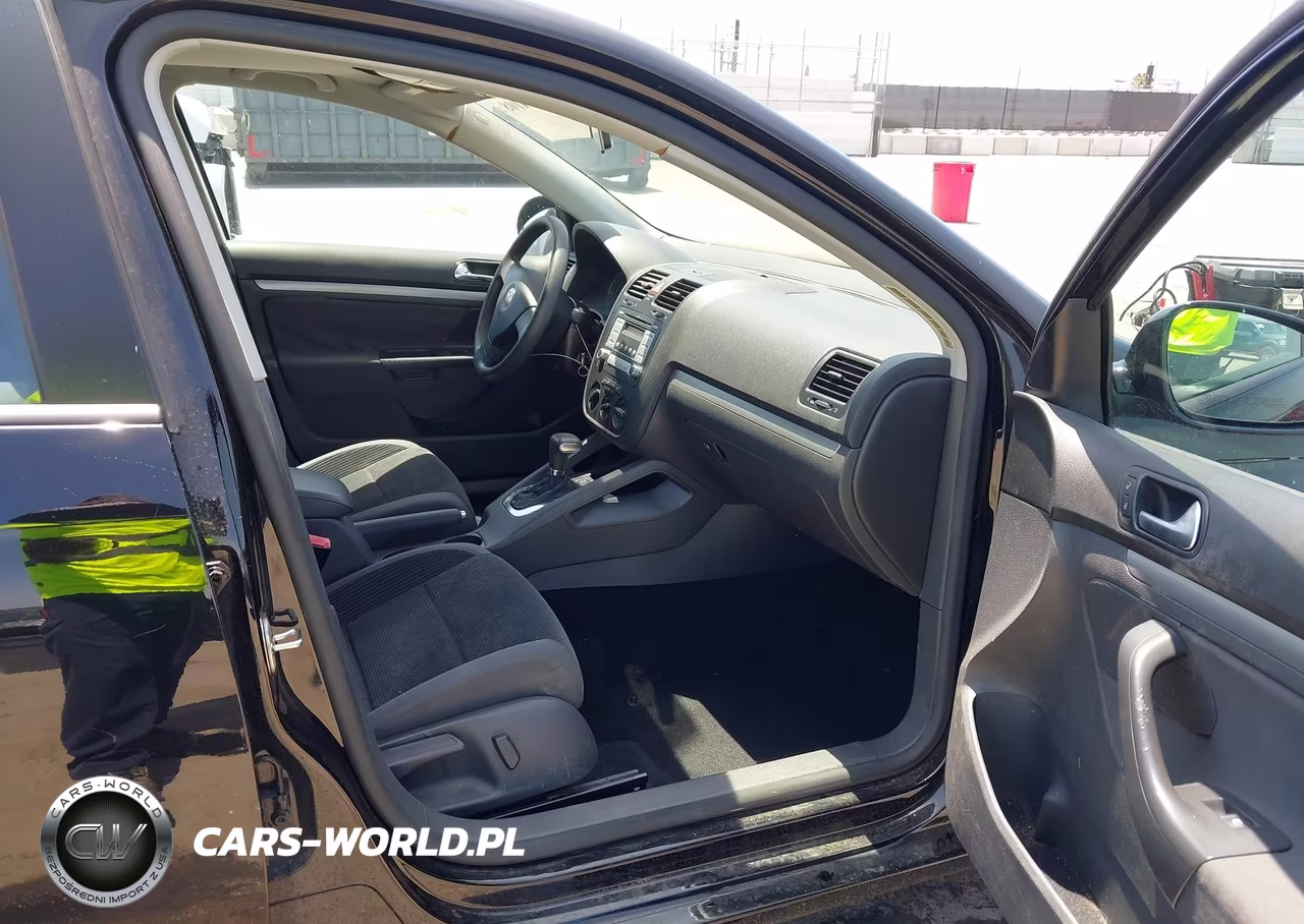 2009 Volkswagen Jetta S VIN:3VWJZ71K89M123474 - 5