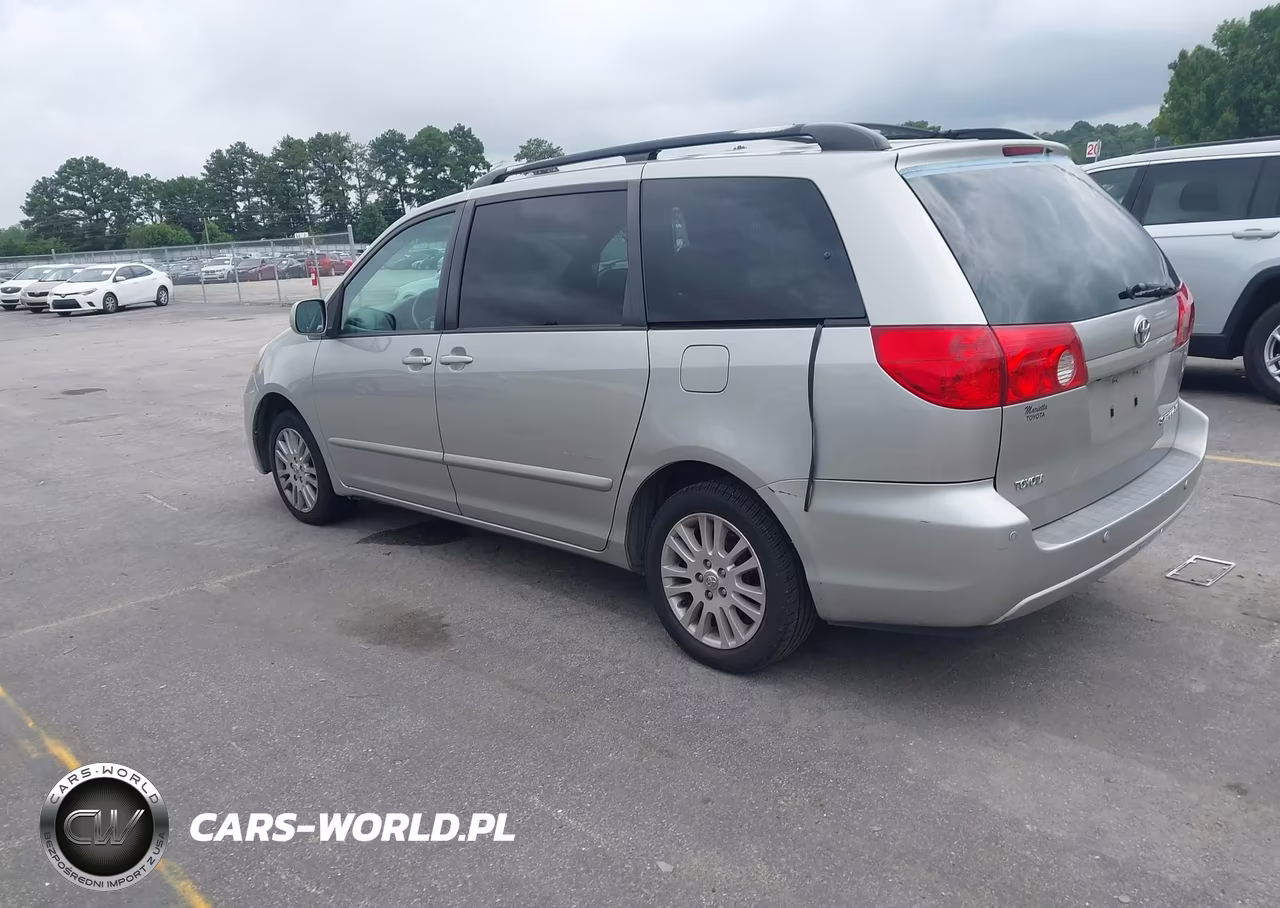 2010 Toyota Sienna Xle VIN:5TDYK4CC0AS324798 - 3