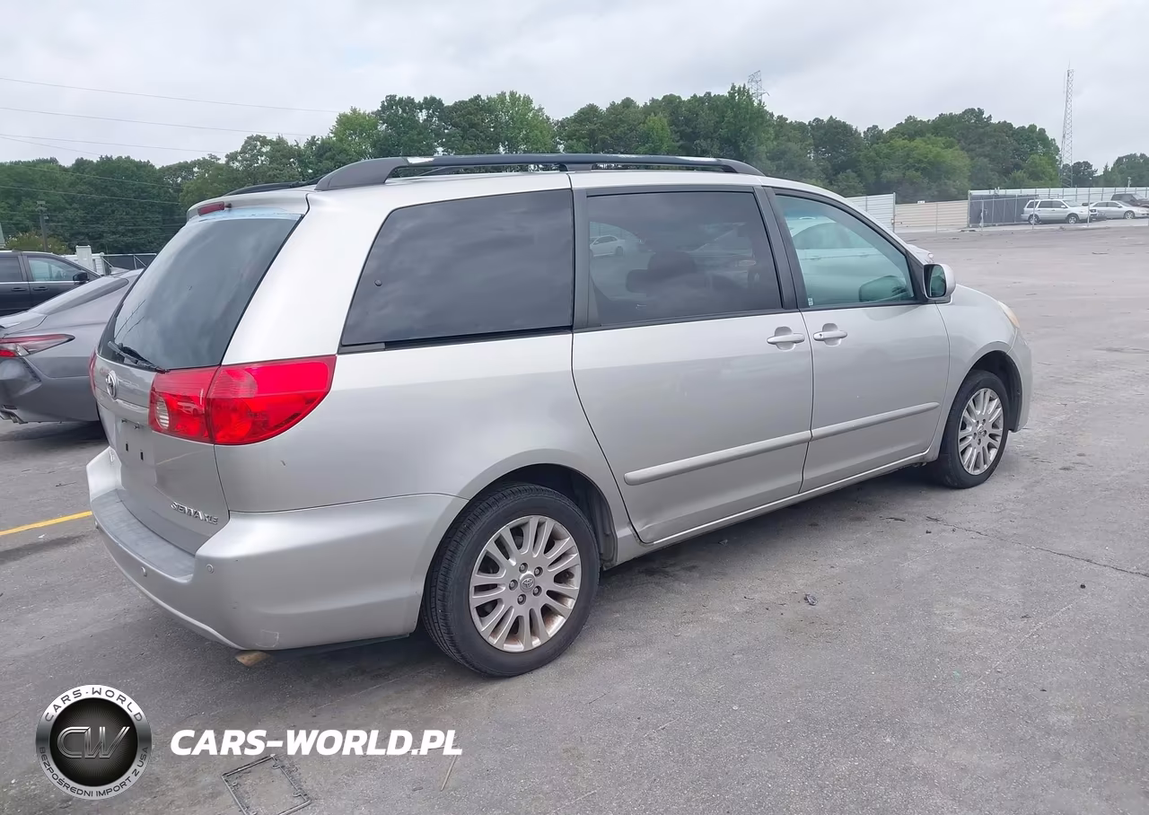 2010 Toyota Sienna Xle VIN:5TDYK4CC0AS324798 - 4