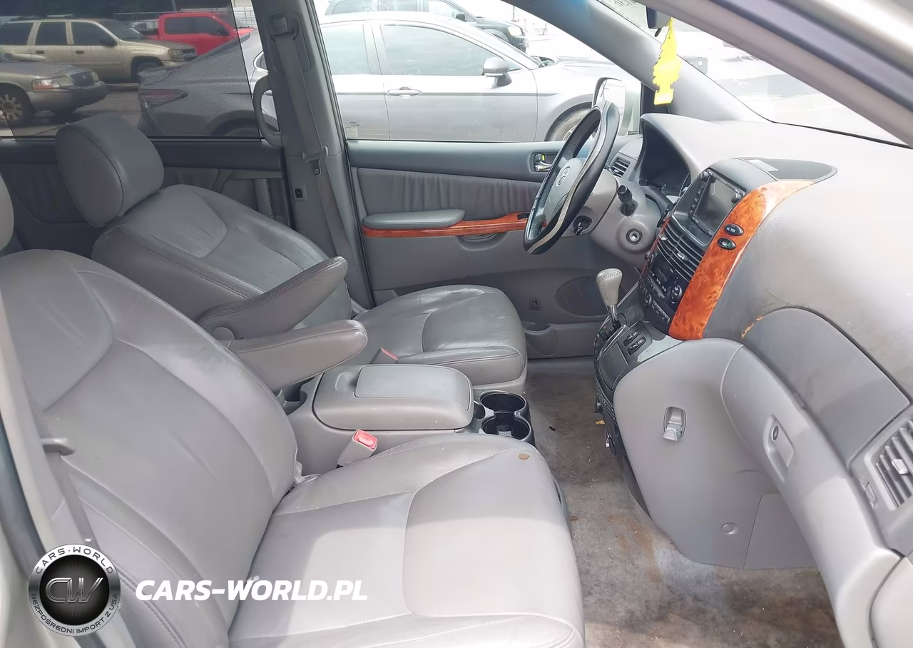 2010 Toyota Sienna Xle VIN:5TDYK4CC0AS324798 - 5
