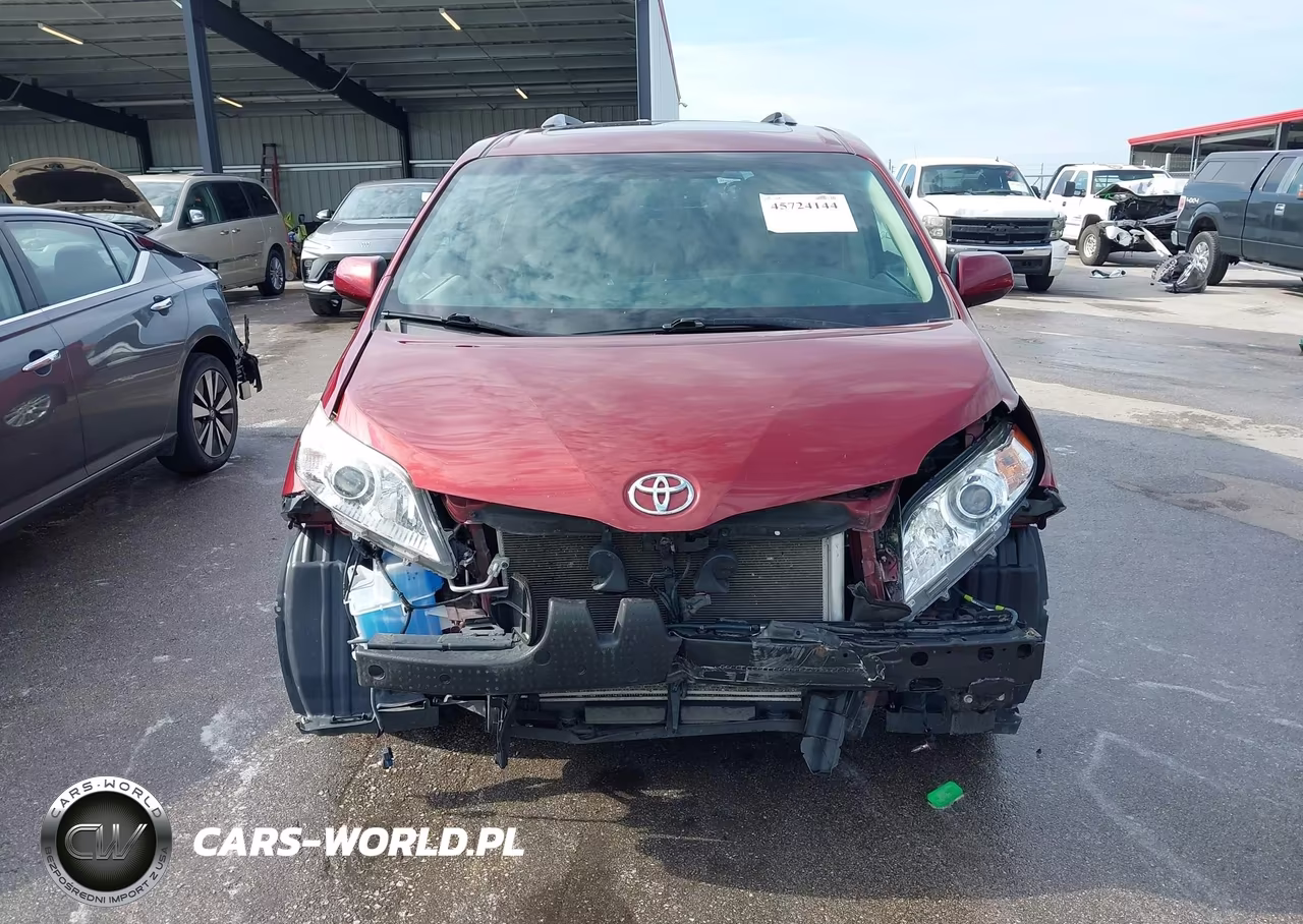 2017 Toyota Sienna Xle 7 Passenger VIN:5TDDZ3DC9HS161064 - 13