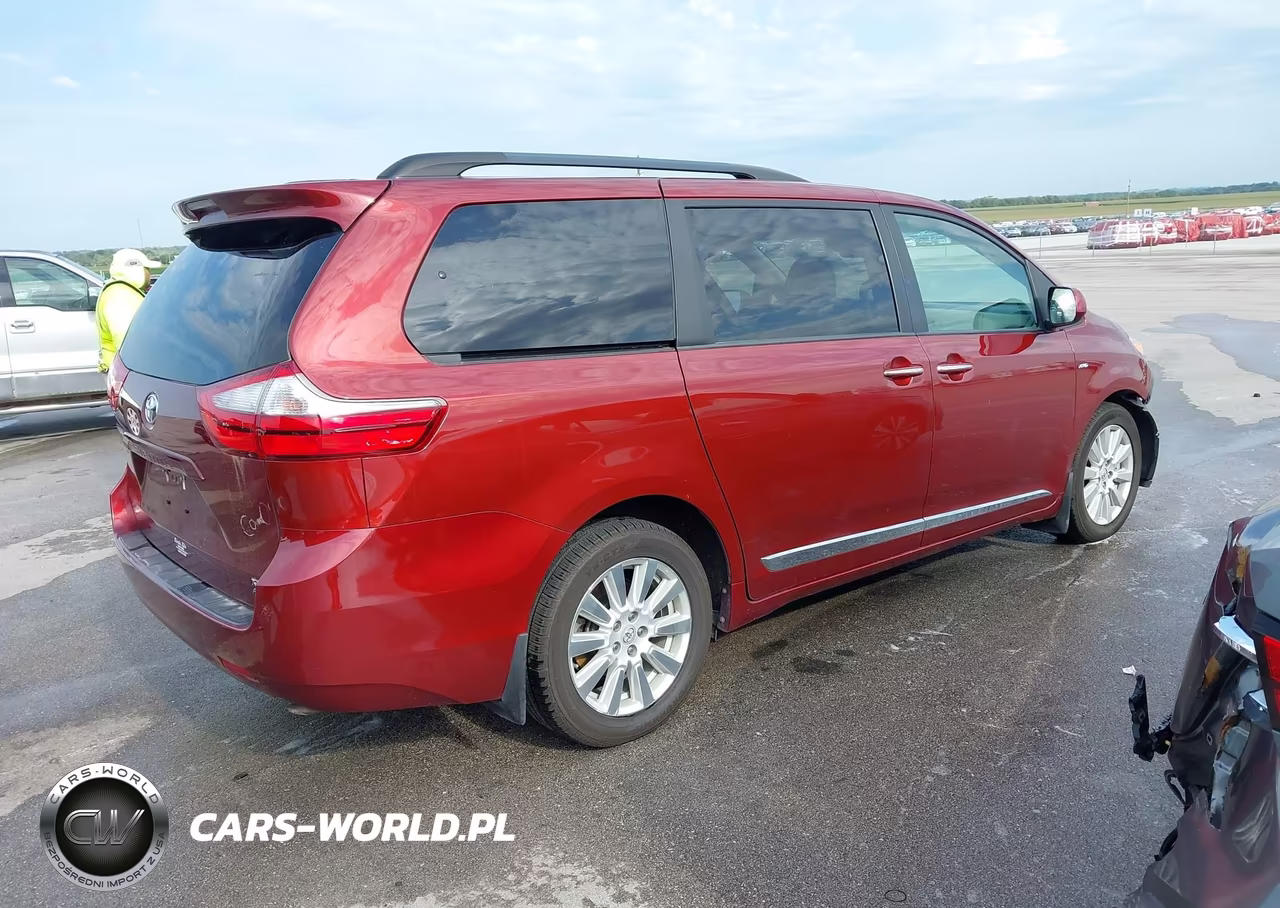 2017 Toyota Sienna Xle 7 Passenger VIN:5TDDZ3DC9HS161064 - 4