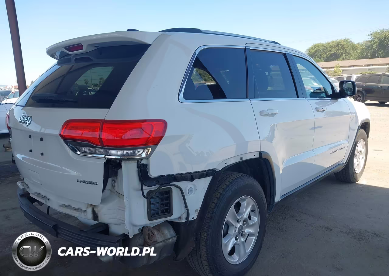 2014 Jeep Grand Cherokee Laredo VIN:1C4RJEAG3EC120166 - 4