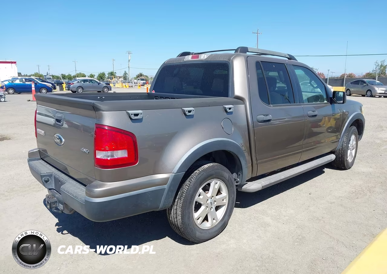 2007 Ford Explorer Sport Trac Xlt VIN:1FMEU51847UA22397 - 4
