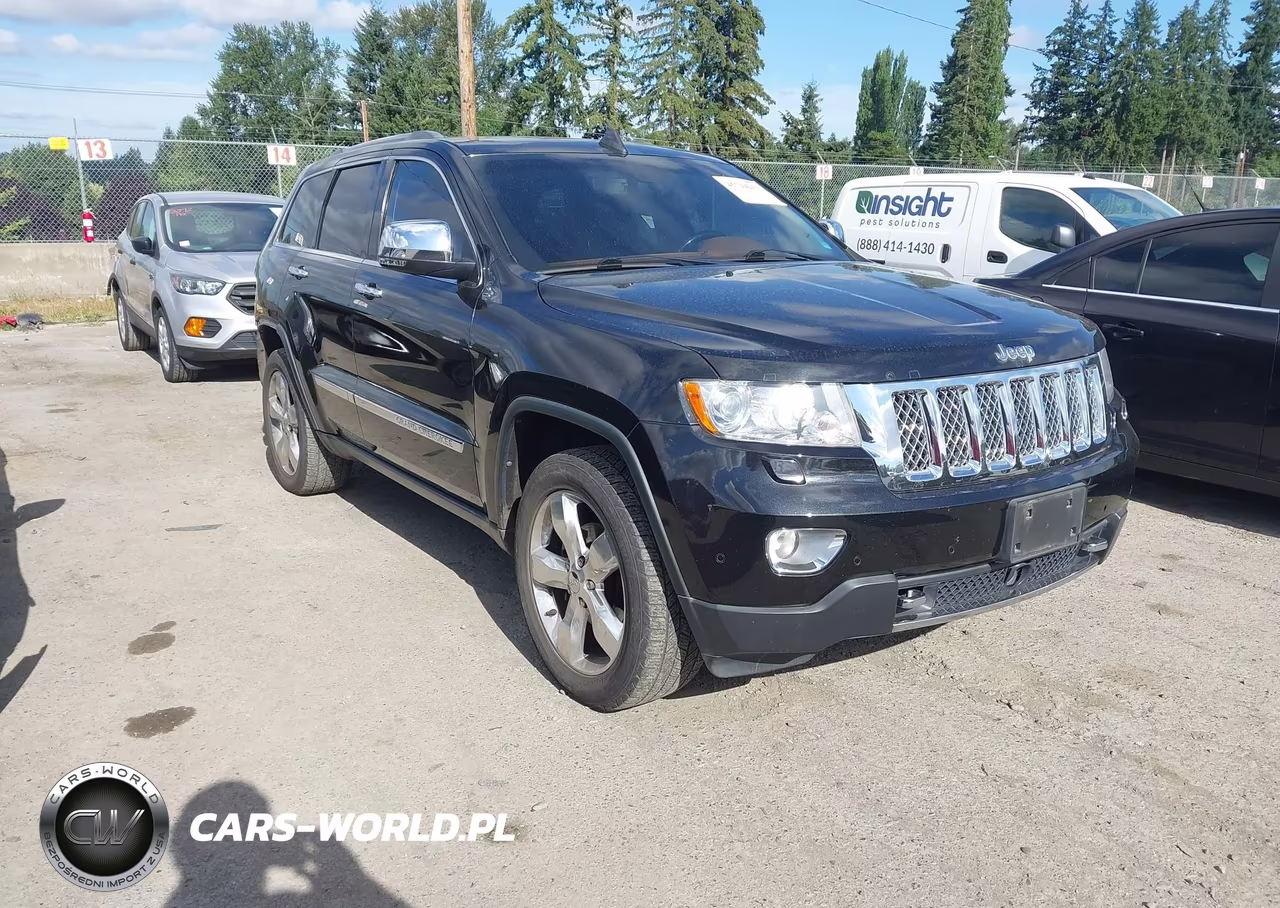 2013 Jeep Grand Cherokee Overland Summit