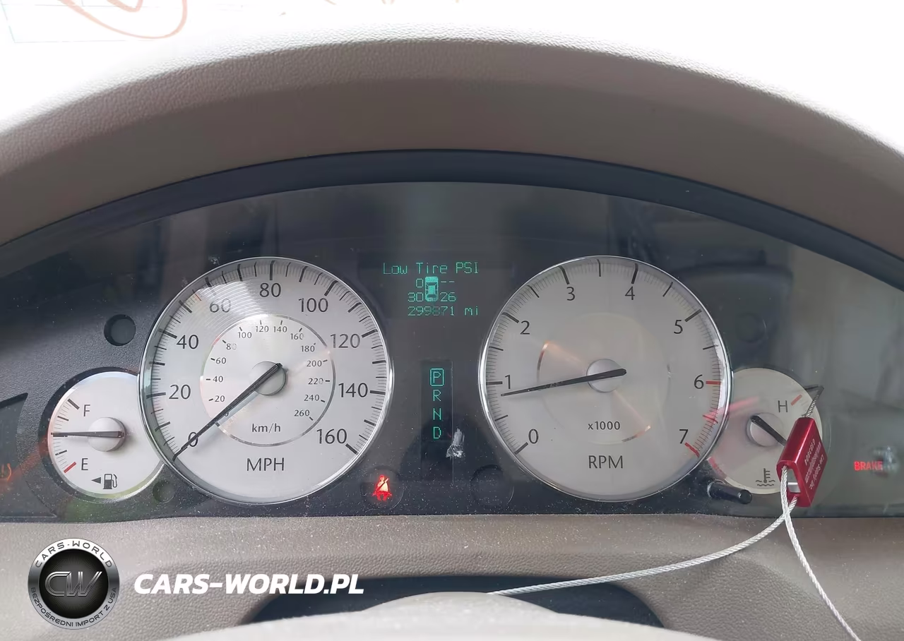 2008 Chrysler 300C Hemi VIN:2C3LA63H28H296892 - 7