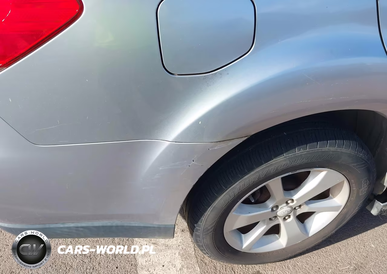 2013 Subaru Outback 2.5I Premium VIN:4S4BRCCC5D3201253 - 12