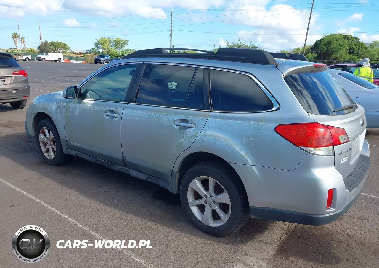 2013 Subaru Outback 2.5I Premium VIN:4S4BRCCC5D3201253 - 3
