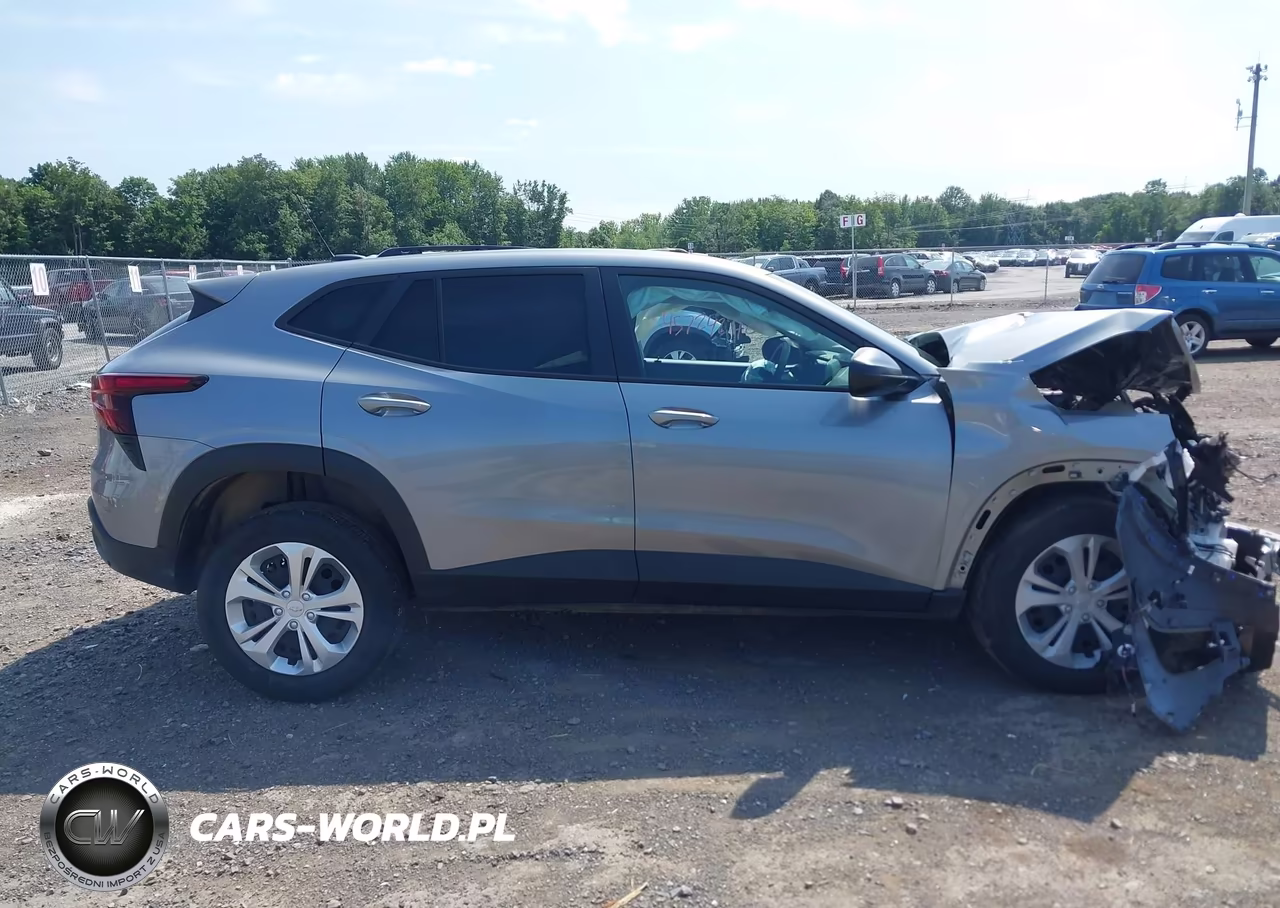 2025 Chevrolet Trax Fwd Ls VIN:KL77LFEP3SC088992 - 13