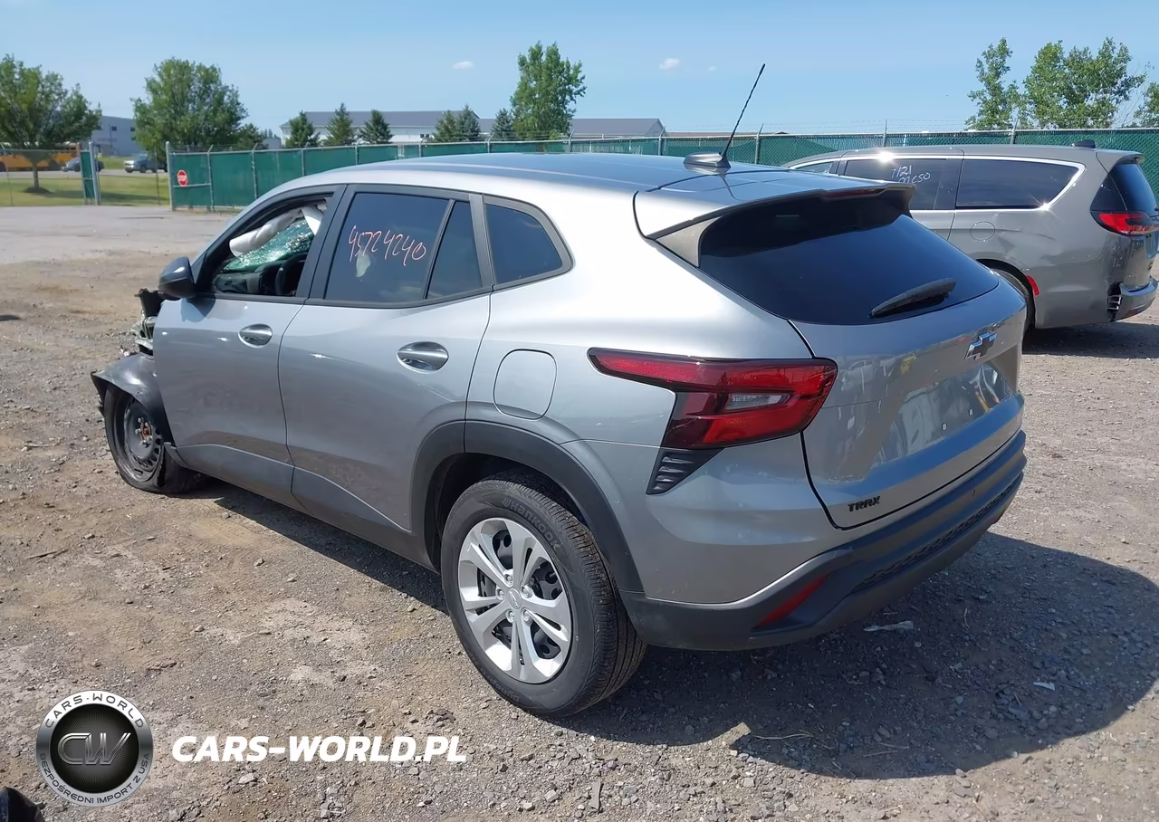 2025 Chevrolet Trax Fwd Ls VIN:KL77LFEP3SC088992 - 3