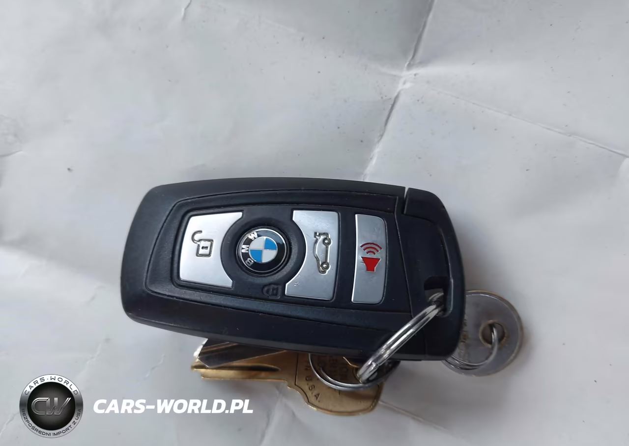 2017 BMW X3 Sdrive28I VIN:5UXWZ7C38H0V86830 - 11