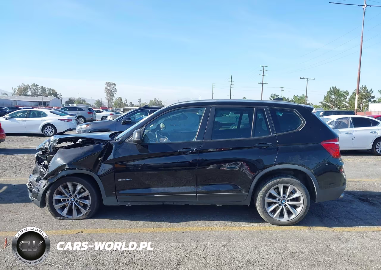 2017 BMW X3 Sdrive28I VIN:5UXWZ7C38H0V86830 - 15