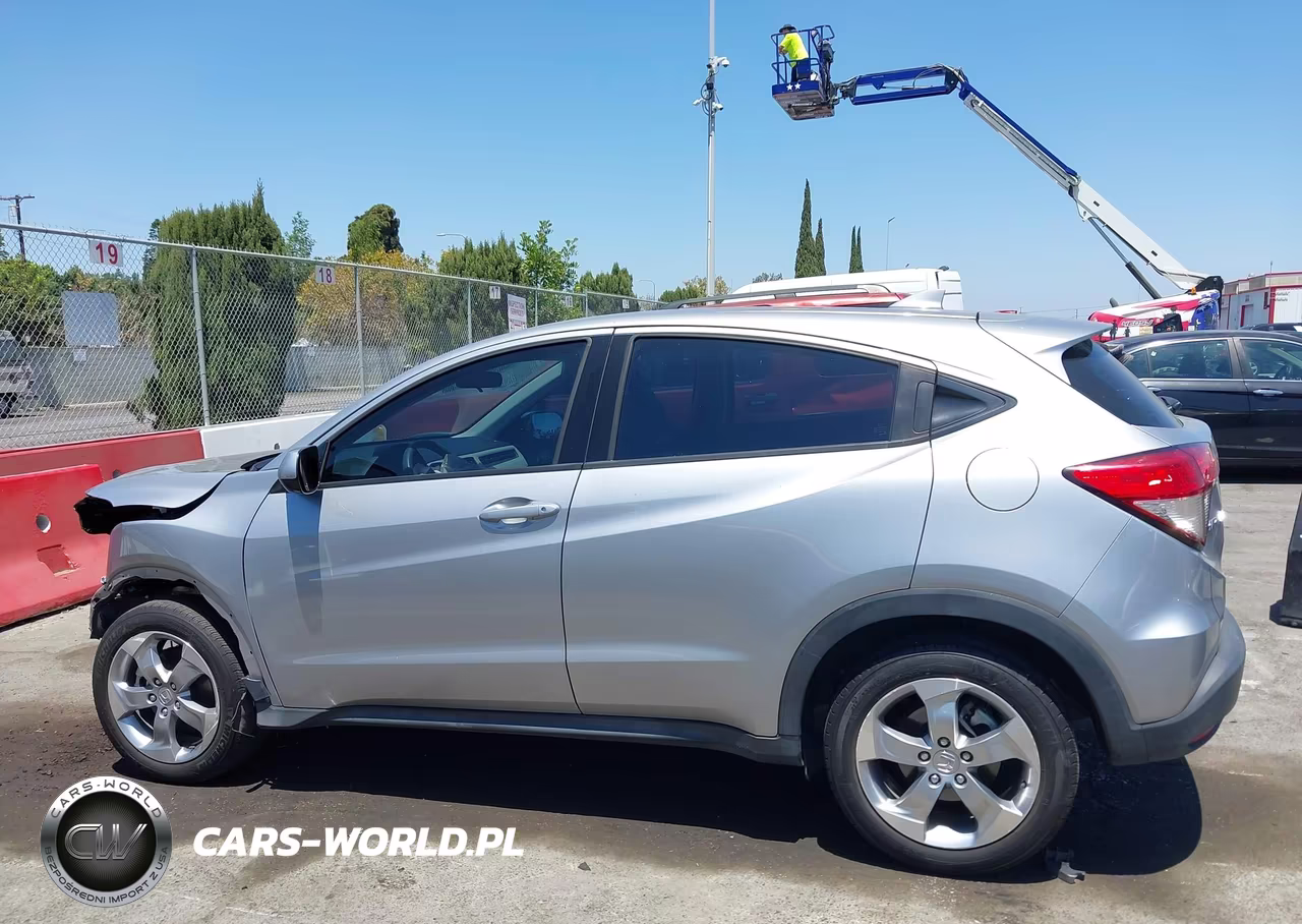 2022 Honda Hr-V 2Wd Lx VIN:3CZRU5H33NM734167 - 15