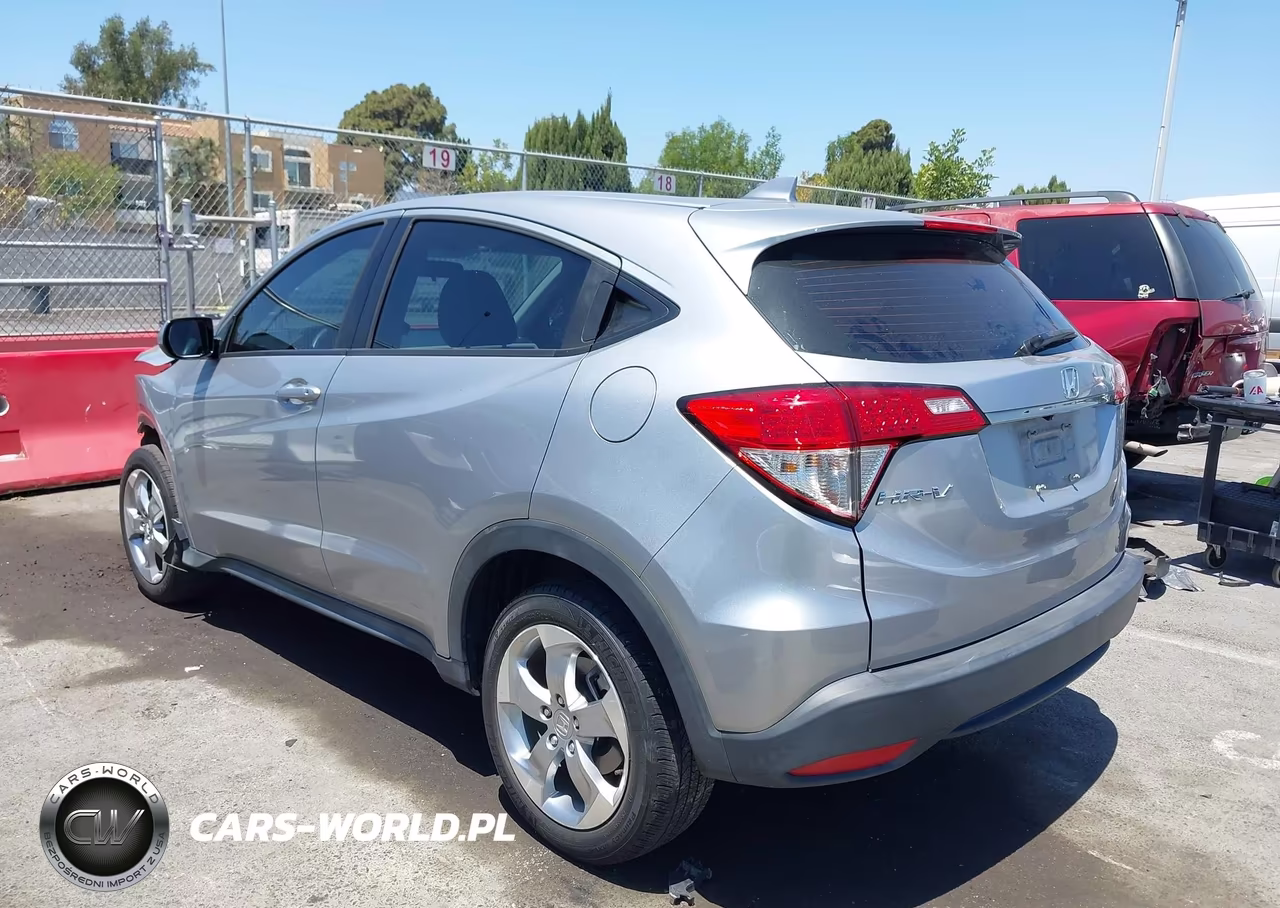 2022 Honda Hr-V 2Wd Lx VIN:3CZRU5H33NM734167 - 3