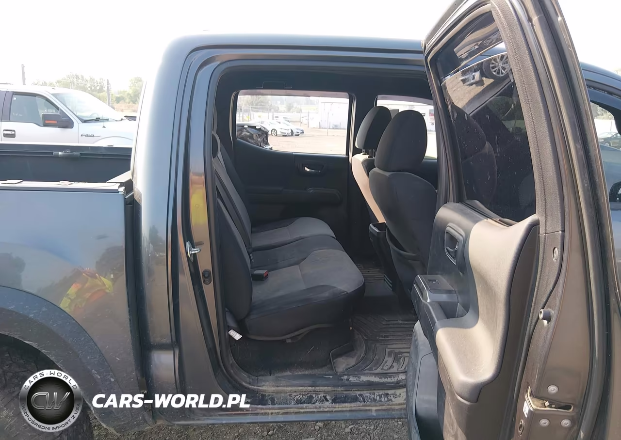 2020 Toyota Tacoma Trd Off-Road VIN:3TMCZ5AN1LM329057 - 8