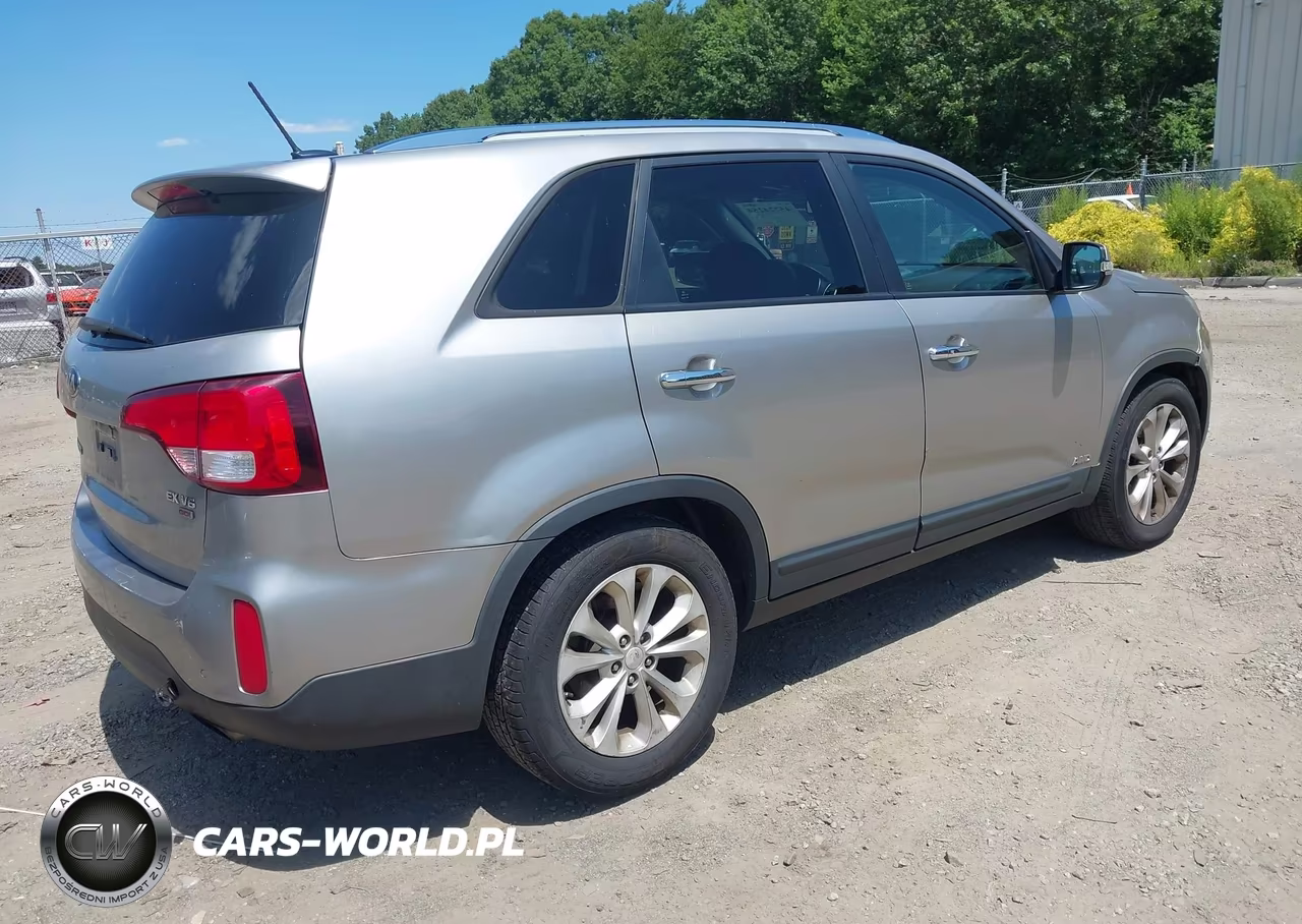 2014 Kia Sorento Ex V6 VIN:5XYKUDA77EG491152 - 4