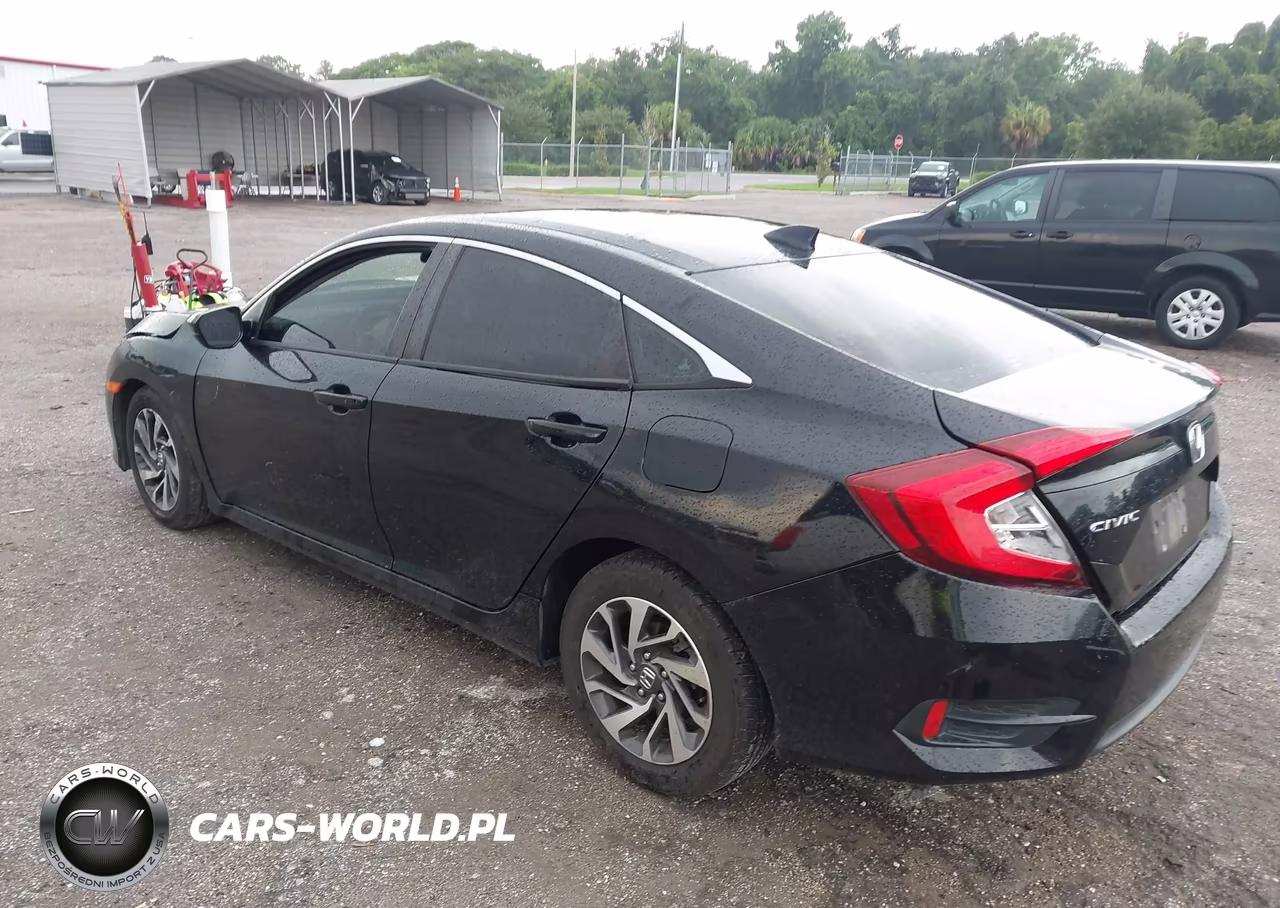 2018 Honda Civic Ex VIN:19XFC2F71JE031221 - 3