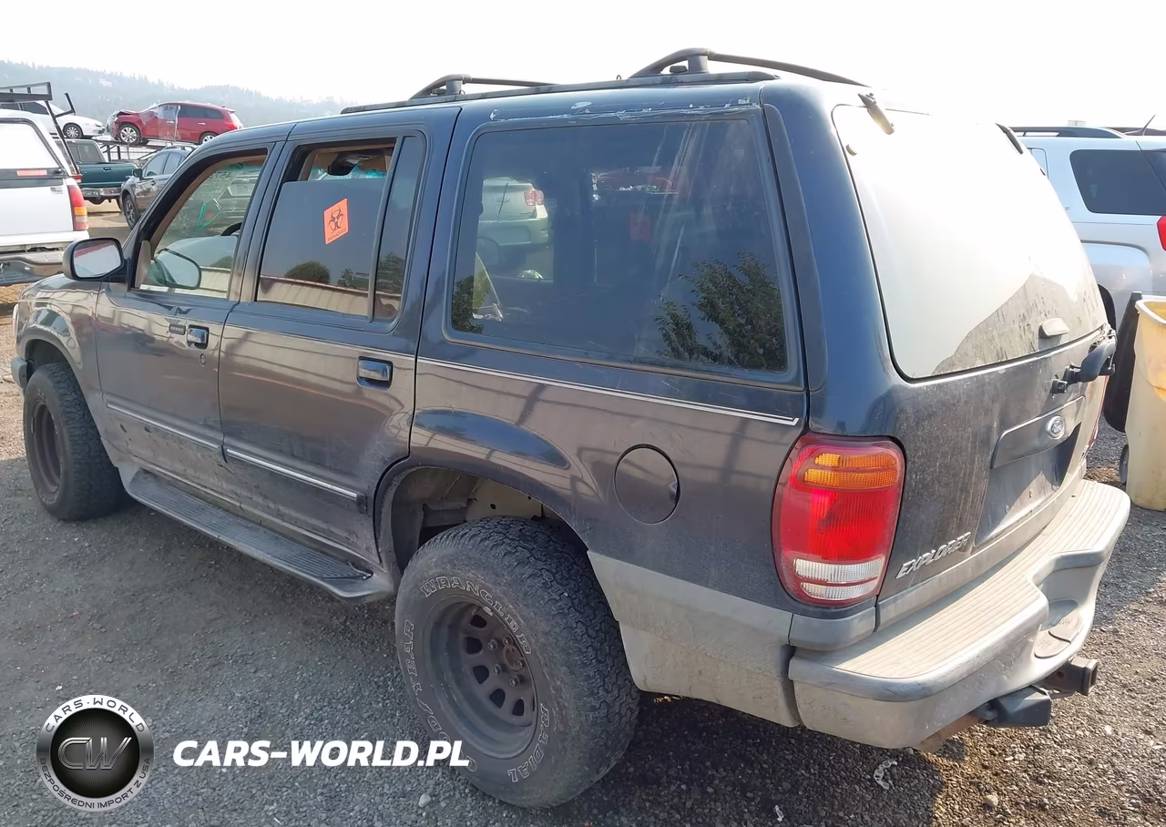2001 Ford Explorer Xlt VIN:1FMZU73E01ZA55634 - 3