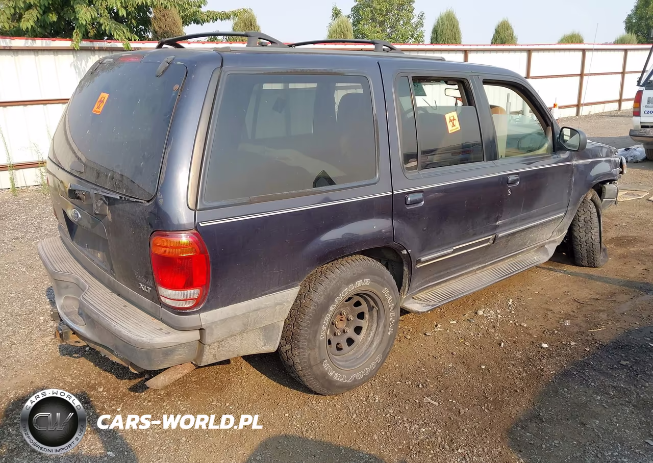 2001 Ford Explorer Xlt VIN:1FMZU73E01ZA55634 - 4