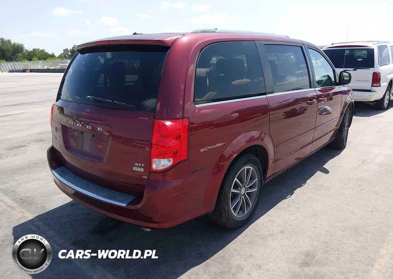 2017 Dodge Grand Caravan Sxt VIN:2C4RDGCGXHR858493 - 4