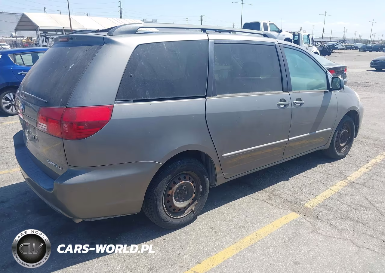 2004 Toyota Sienna Le VIN:5TDZA23C24S213959 - 4