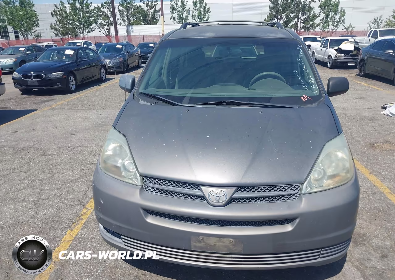 2004 Toyota Sienna Le VIN:5TDZA23C24S213959 - 6