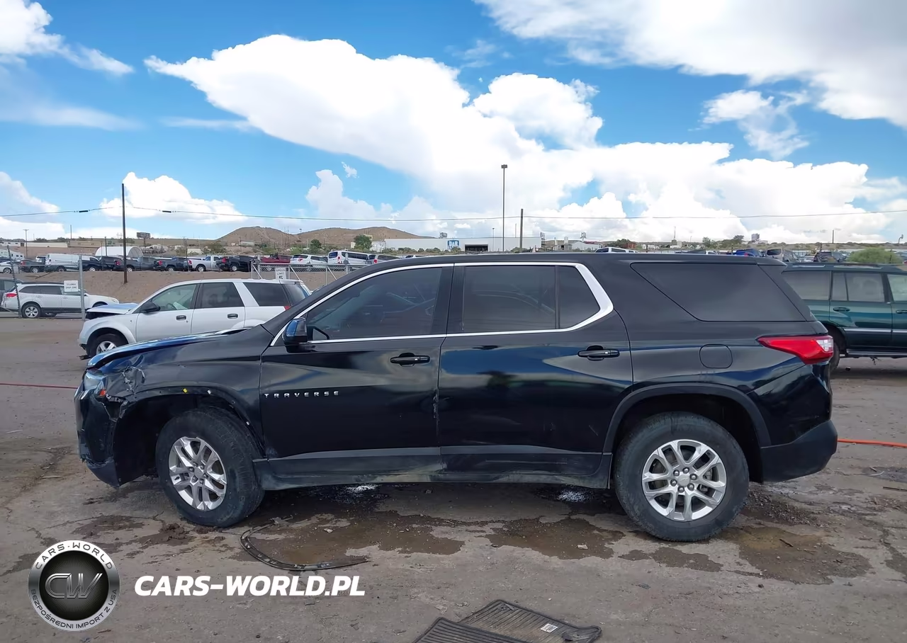 2019 Chevrolet Traverse Ls VIN:1GNERFKW3KJ262616 - 14