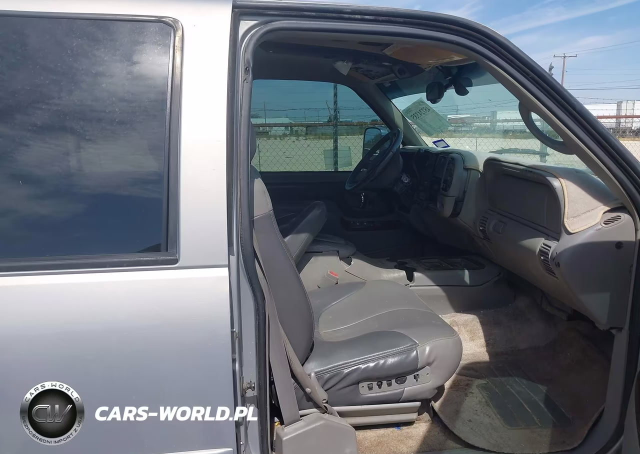 2000 GMC Yukon Denali VIN:1GKEK63R7YR223371 - 5