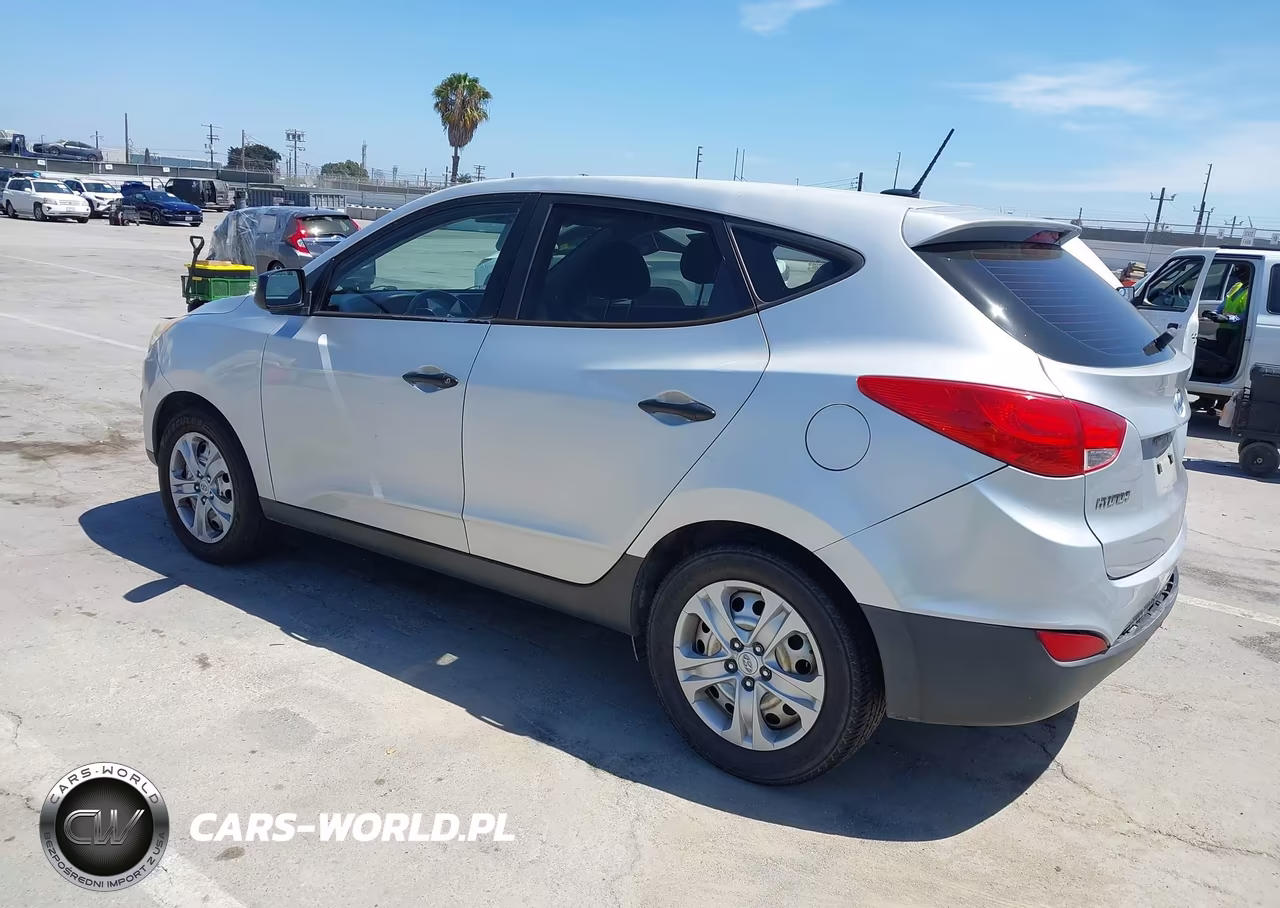 2010 Hyundai Tucson Gls VIN:KM8JT3AC7AU086905 - 3