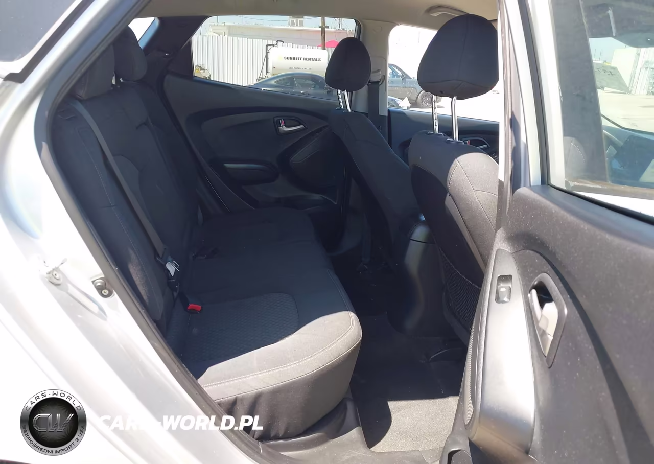 2010 Hyundai Tucson Gls VIN:KM8JT3AC7AU086905 - 8