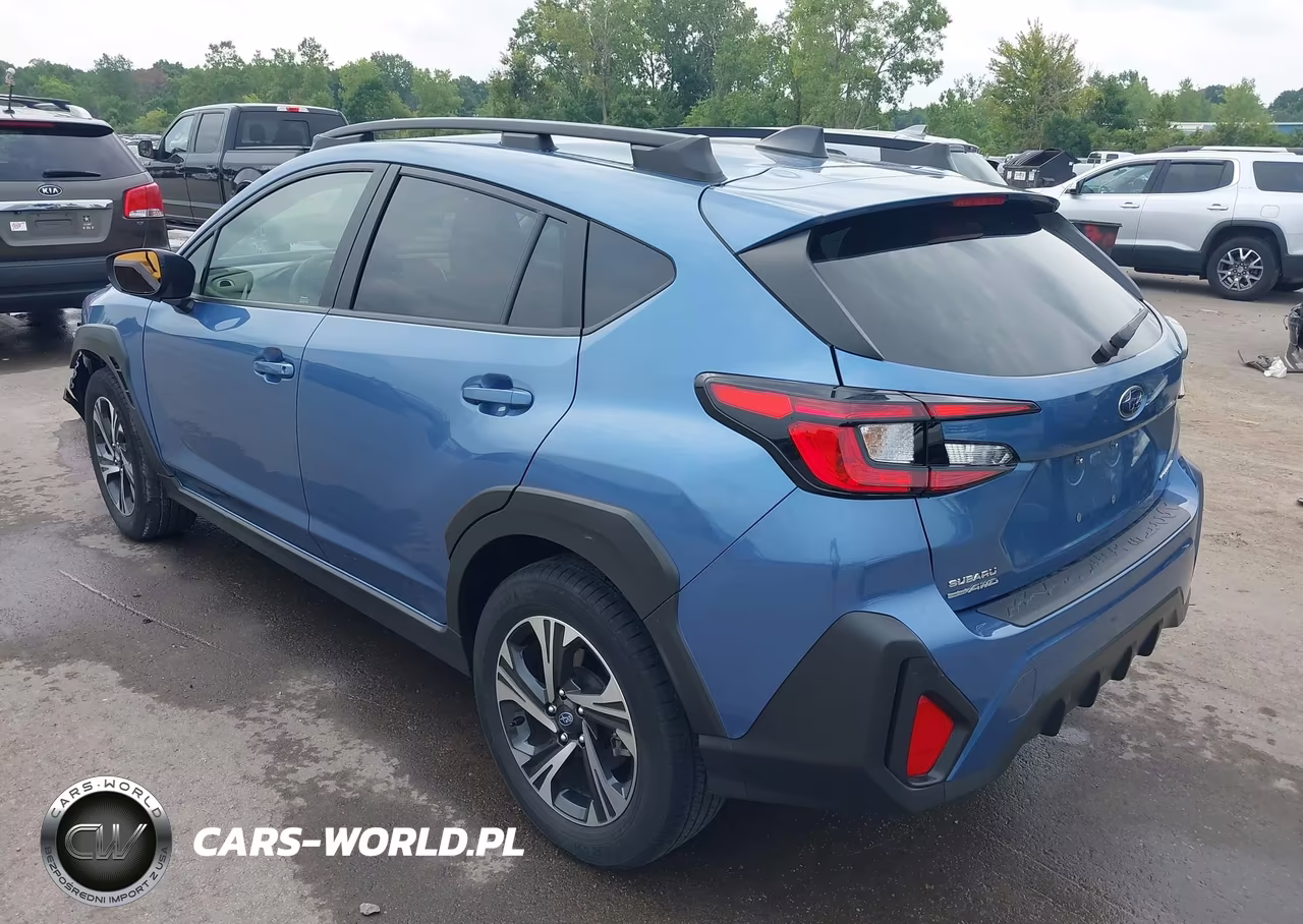 2024 Subaru Crosstrek Premium VIN:JF2GUADC4RH373247 - 3