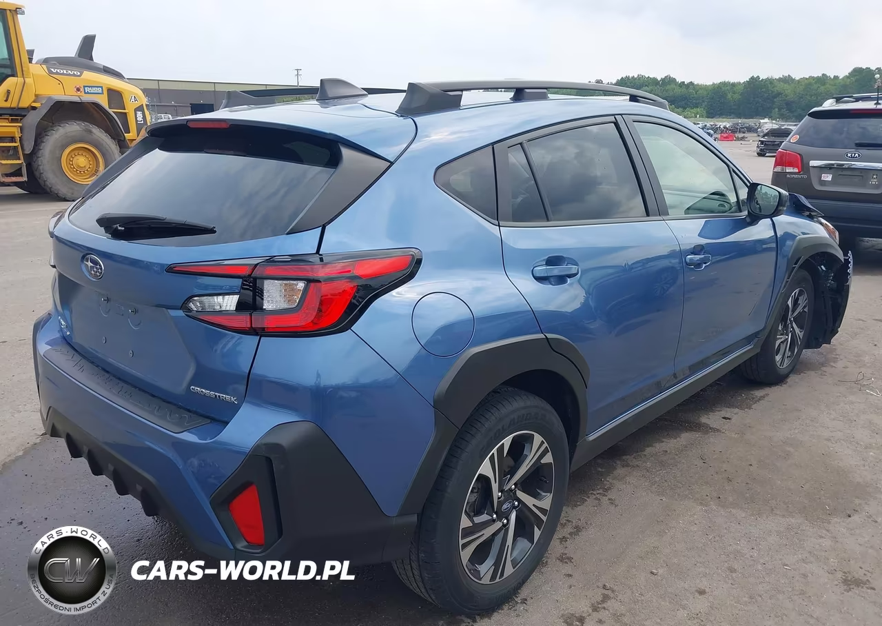 2024 Subaru Crosstrek Premium VIN:JF2GUADC4RH373247 - 4