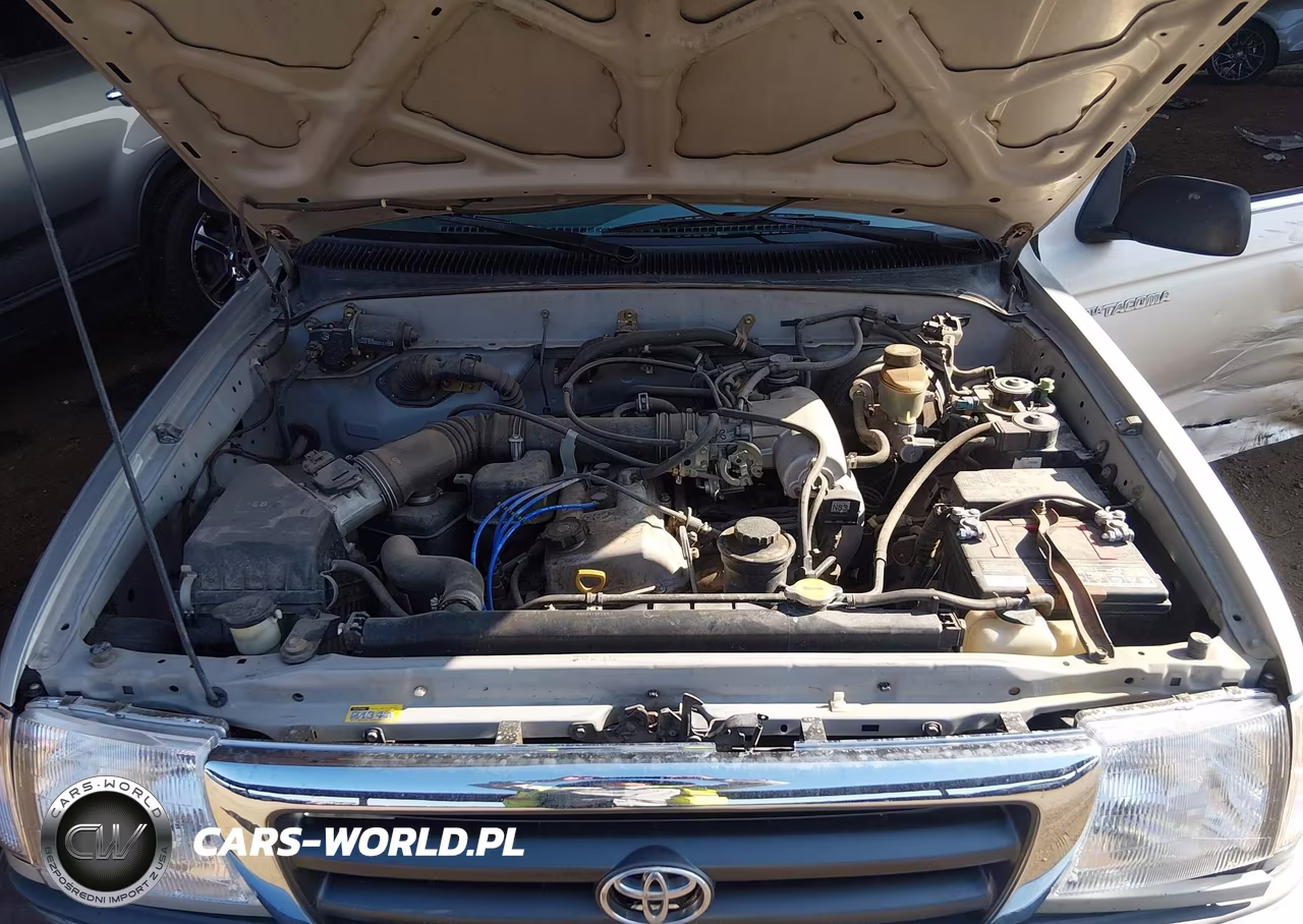2000 Toyota Tacoma VIN:4TANL42N7YZ682472 - 10